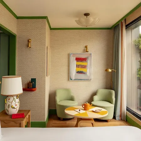 La Fantaisie 5* Paris