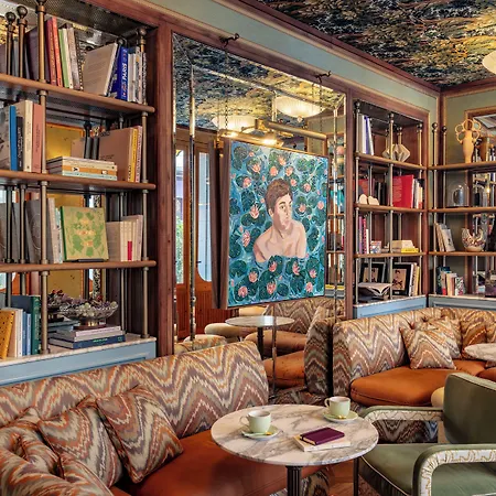 Hotel La Fantaisie Parigi