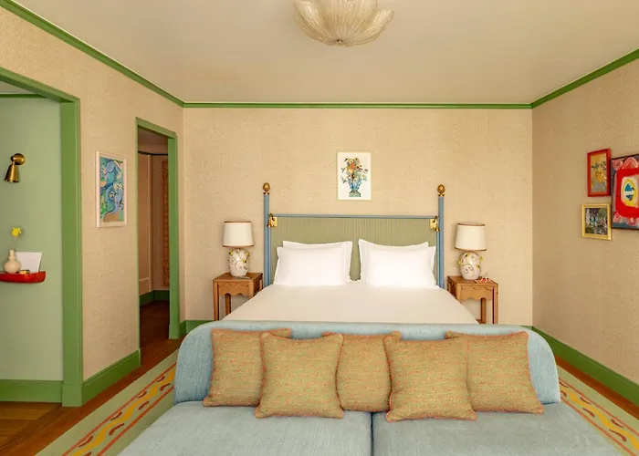 La Fantaisie Hotel 5*