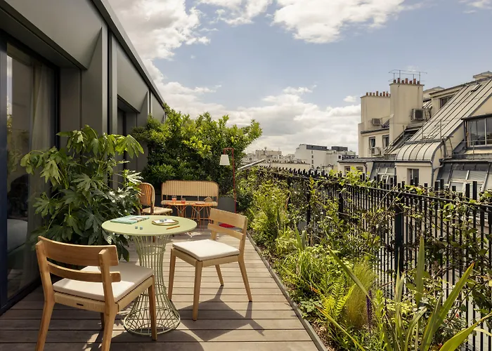 Hotel La Fantaisie Paris